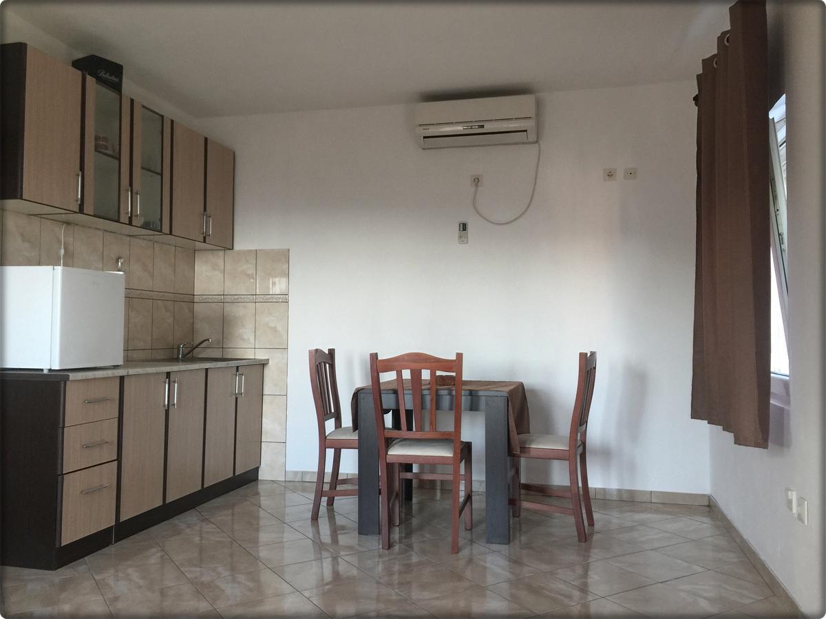 Apartmani Labovic Budva Ngoại thất bức ảnh